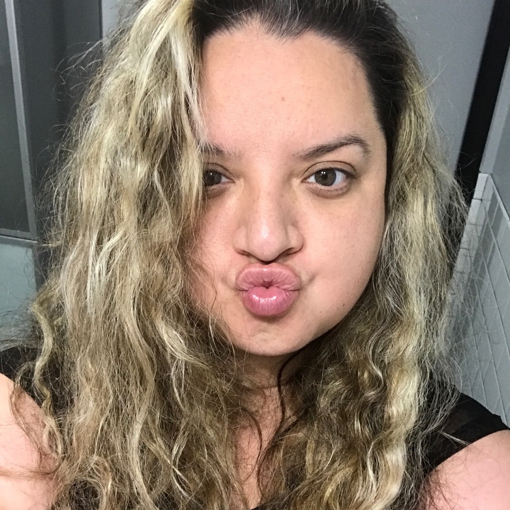 Meet your Posher, Jenn